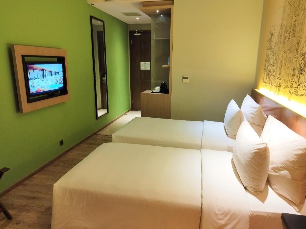 Aone Hotel Джакарта Екстер'єр фото