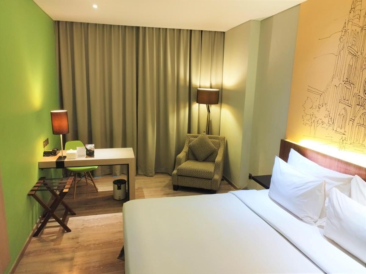 Aone Hotel Джакарта Екстер'єр фото