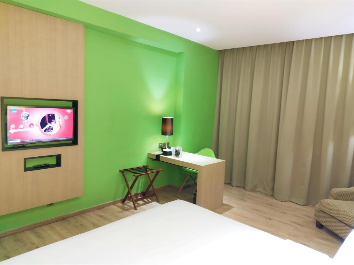 Aone Hotel Джакарта Екстер'єр фото