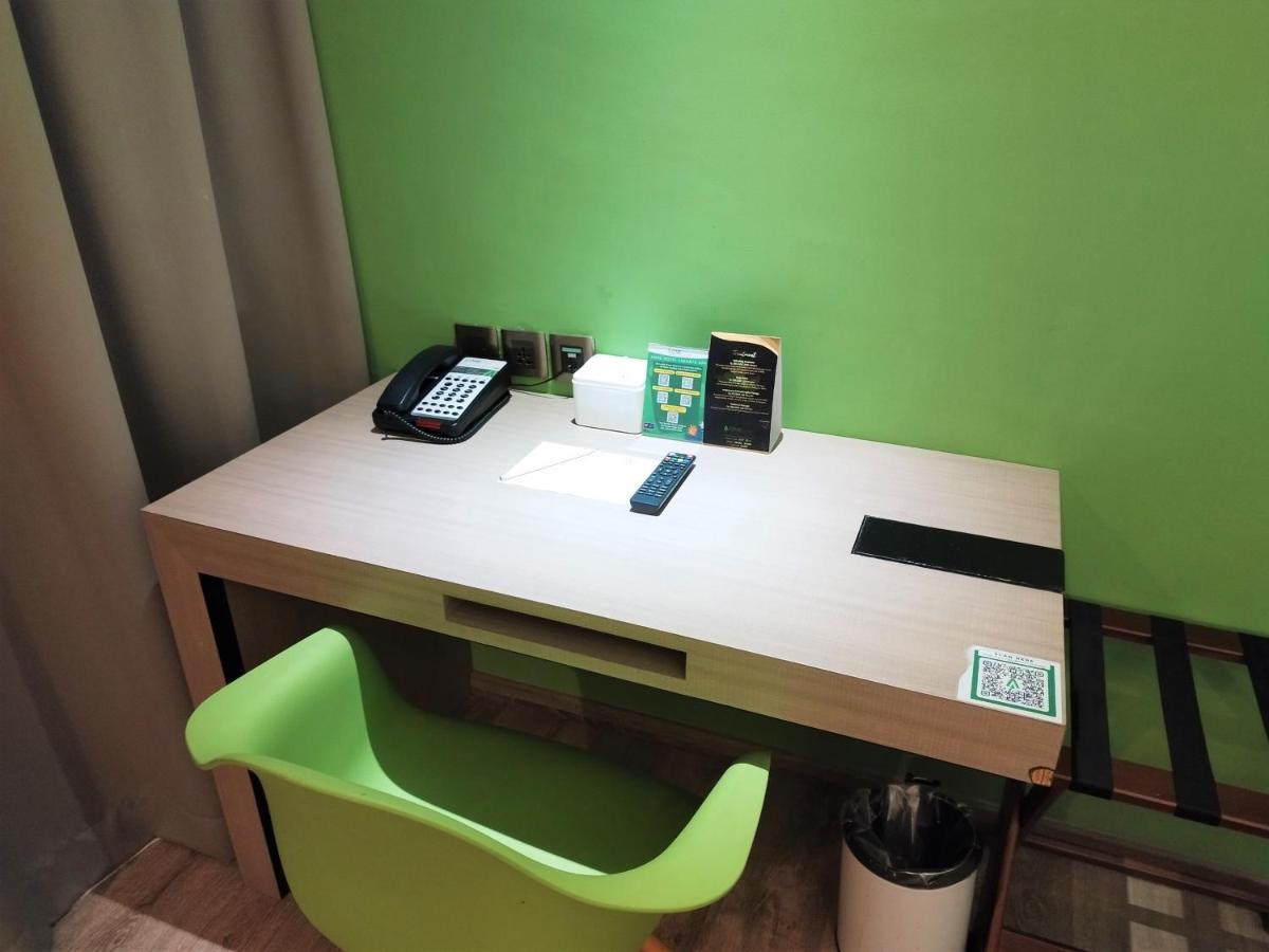 Aone Hotel Джакарта Екстер'єр фото